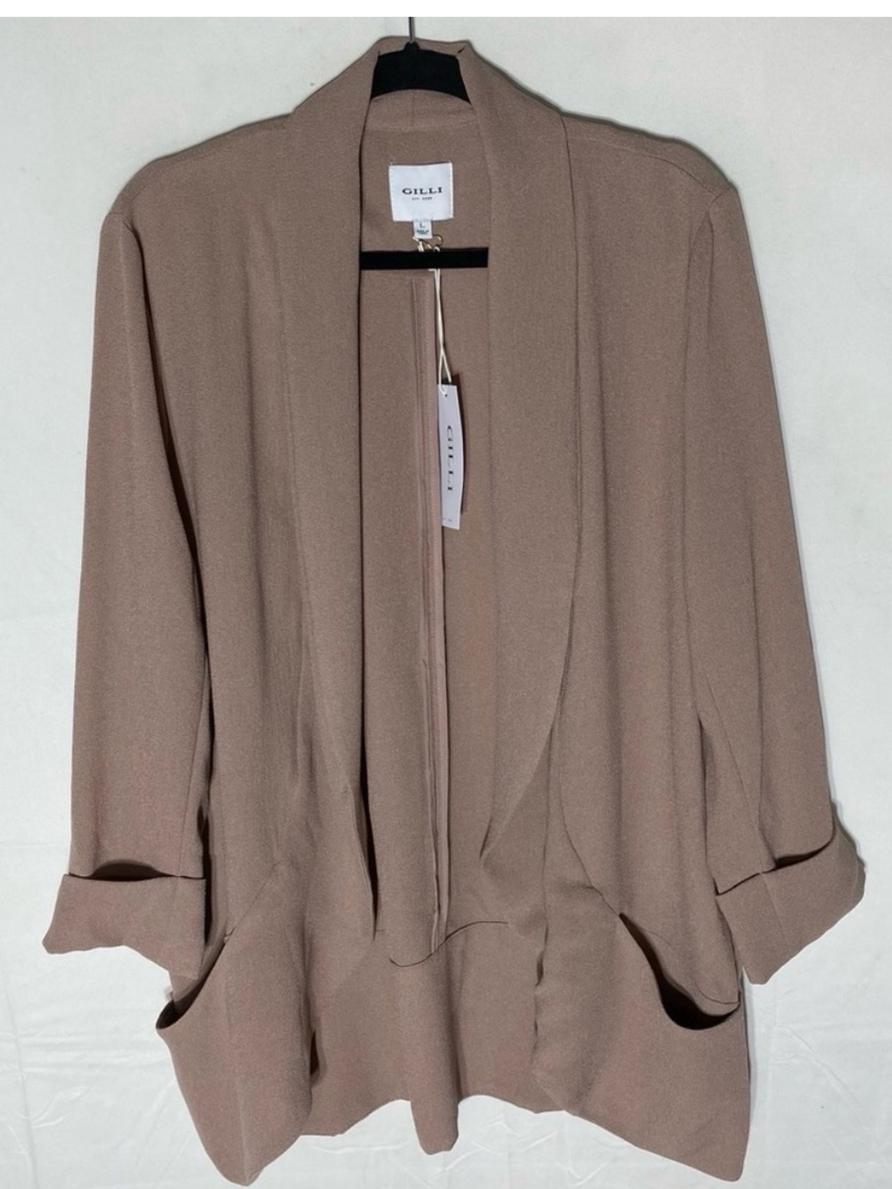 NWT Gilli Taupe Relaxed Shawl Collar Blazer